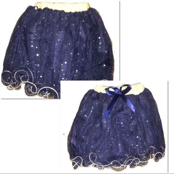 •HOST PICK!•1 LEFT•Girls 4 PC Autumn/Winter Set!!• - Picture 7 of 8